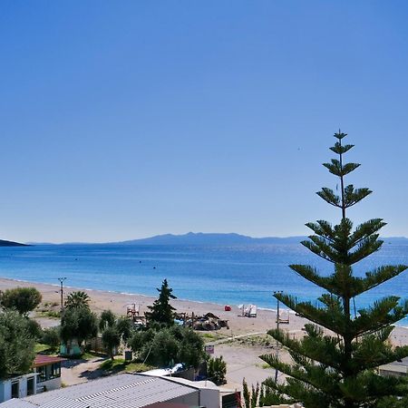 Himara Royal Hotel Exterior photo